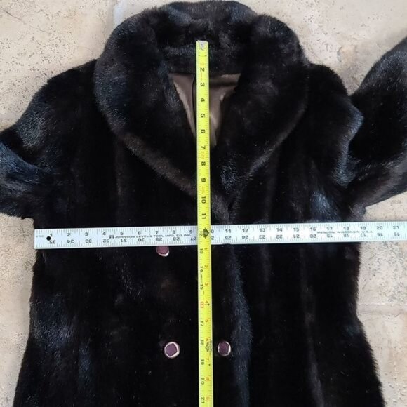 Vintage Dubrowsky and Brown Faux Fur Coat, Large - Picture 9 of 10